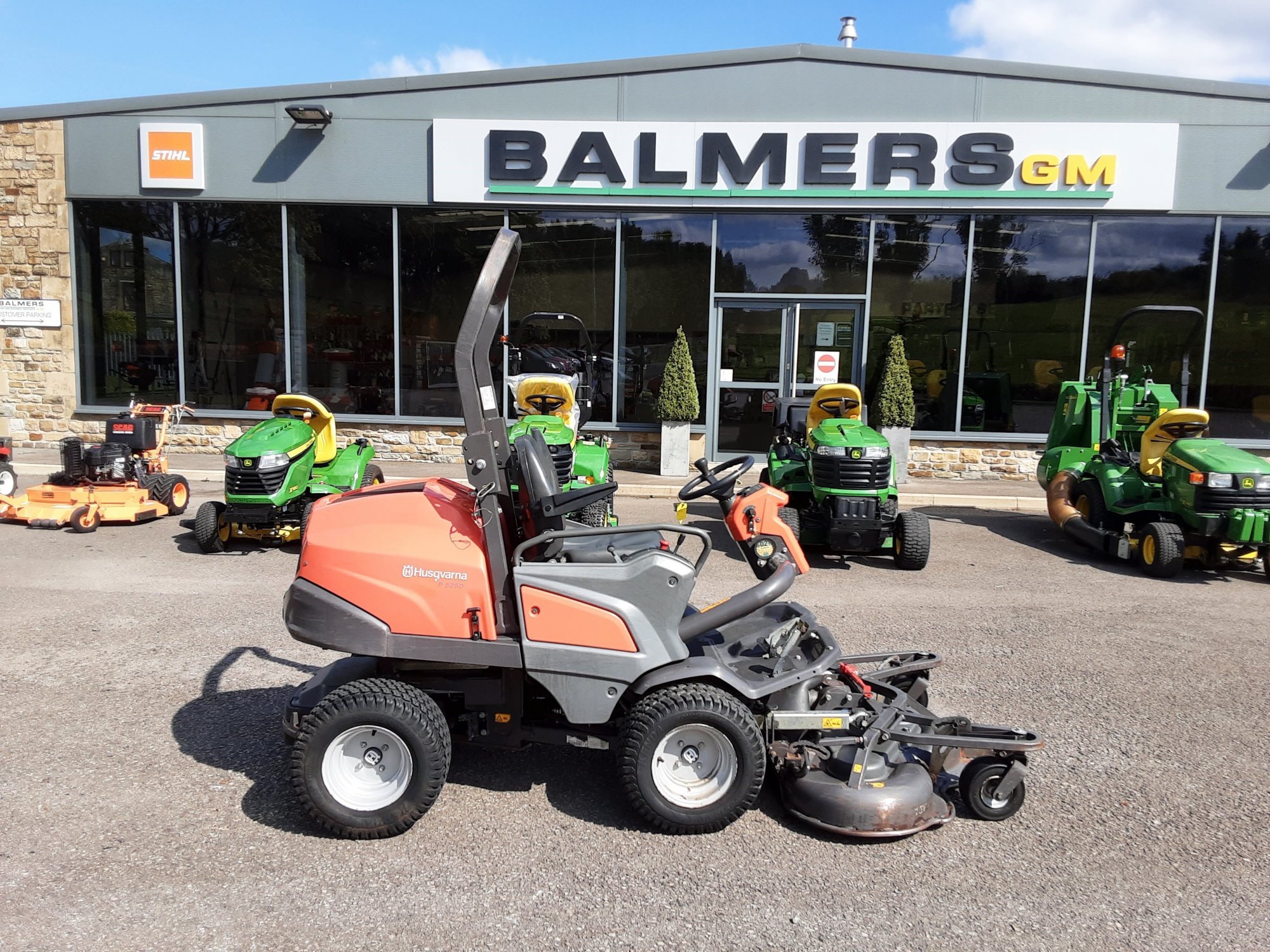 Husqvarna P525D Front Mower Balmers GM Ltd